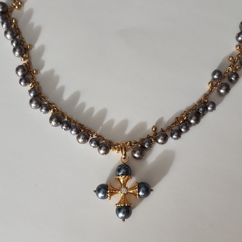Chesham Gold and Pewter Pearl Necklace And Chesham Pendant 36-39"
